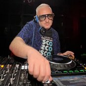 Ladies On Mars - My WELCOME TO DISCOLAND chart