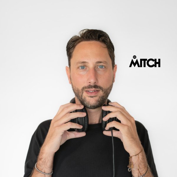 Mitch B. - Mitch B. November 2023 Chart On Traxsource